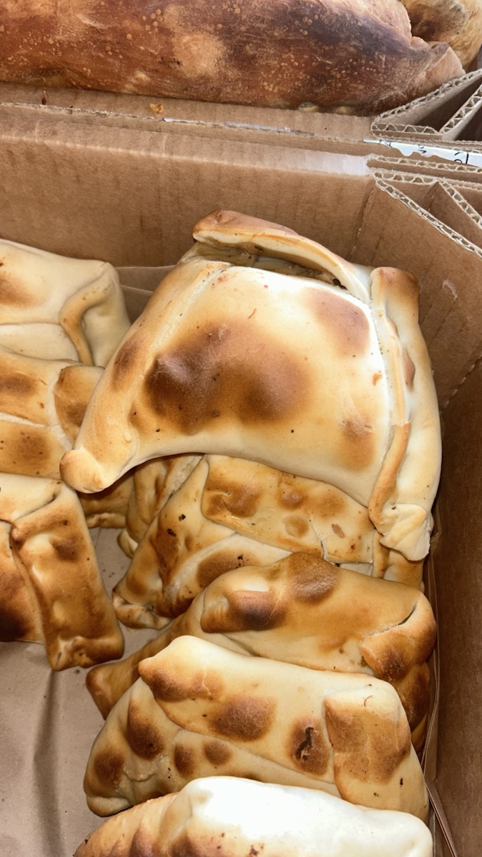 Empanada de pino con ají